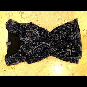 Ruffled simple pull over shirt. Size S.